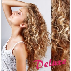 DELUXE melirovane (prírodná / svetlejšia blond) CLIP IN vlasy, kučeravé - 50-53 cm
